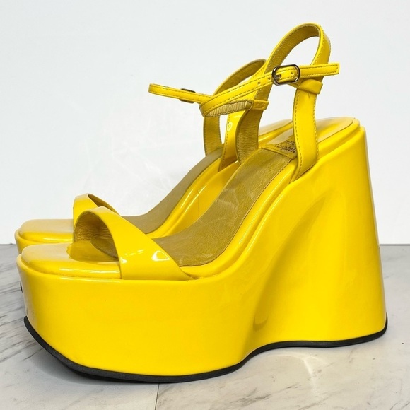 Jeffrey Campbell Exhilarate Yellow Patent Platform Wedge Sandal 5 1/2 - Picture 1 of 15